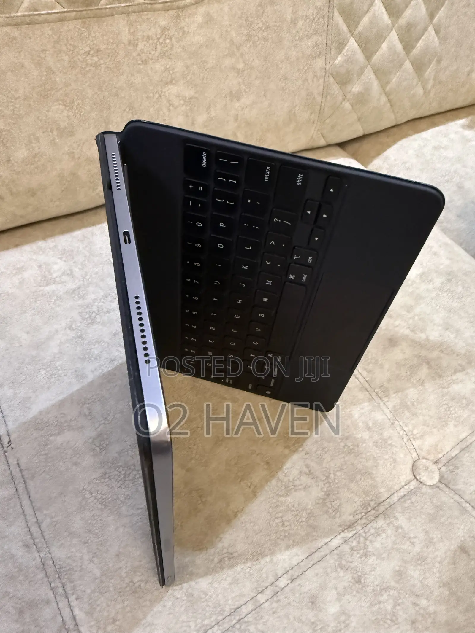 Apple iPad Air 256 GB Gray