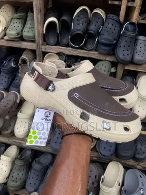 Original Yukoncrocs Formen |Comfortable Leather Crocs Clogs