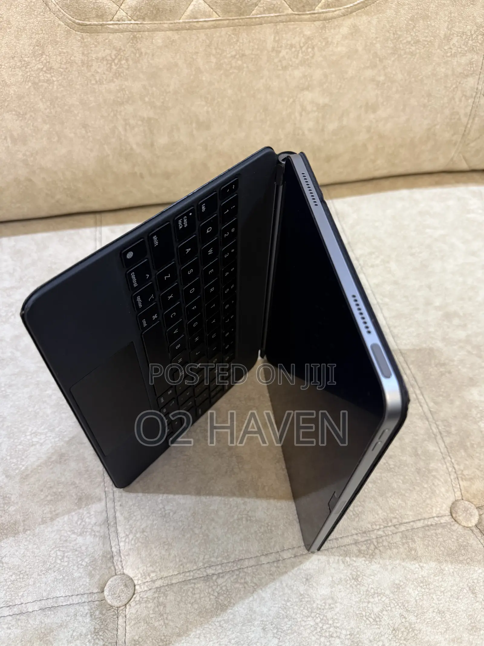 Apple iPad Air 256 GB Gray