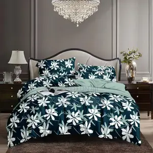 Super Thick ,Duvet ,Bedsheet With 4 Pillows 6x6