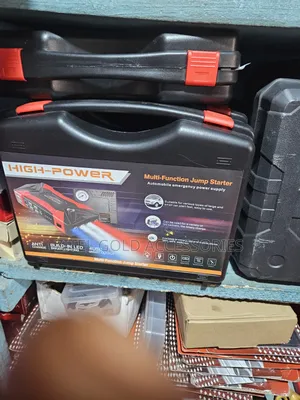High Power Car Tyre Pump/Air Inflator With Power Bank Jump Starter