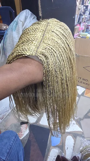 One Million Bob Tiny Twist