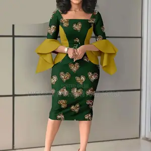 Petal Sleeve Print Outfit