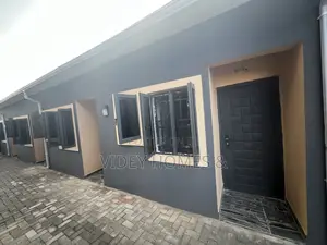 1bdrm Room & Parlour in Nnpc Estate, Lokogoma for rent