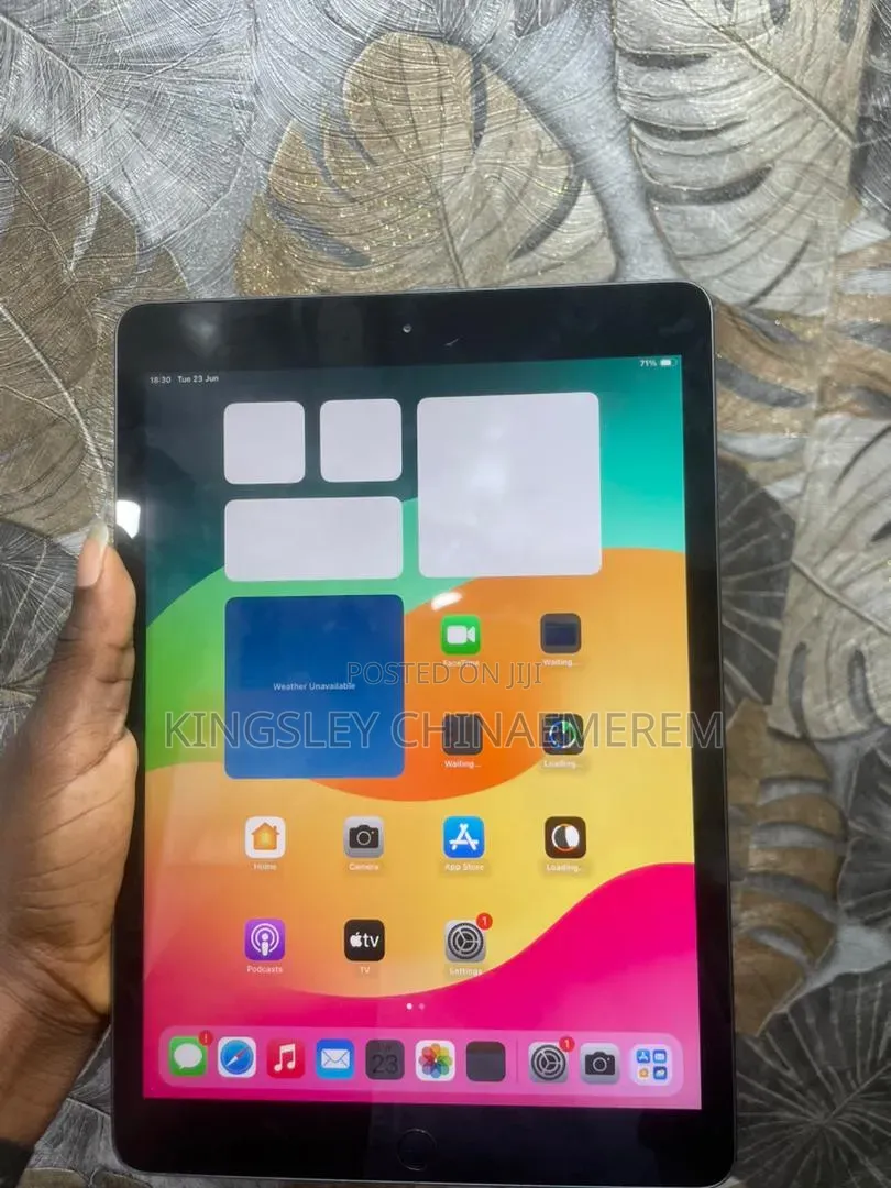 Apple iPad (2022) 32 GB Gray