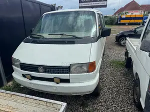 Volkswagen Transporter 2003 White