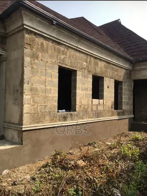 Setting Blocks From Foundation to Lintel