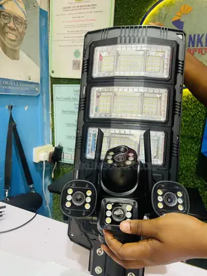 Smart Solar Ai Street Light With Security Camera 