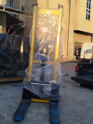 2ton Manual Stacker