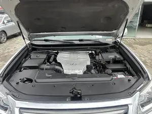 Lexus GX 460 Base 2015 Silver