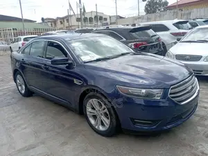 Ford Taurus 2016 Blue