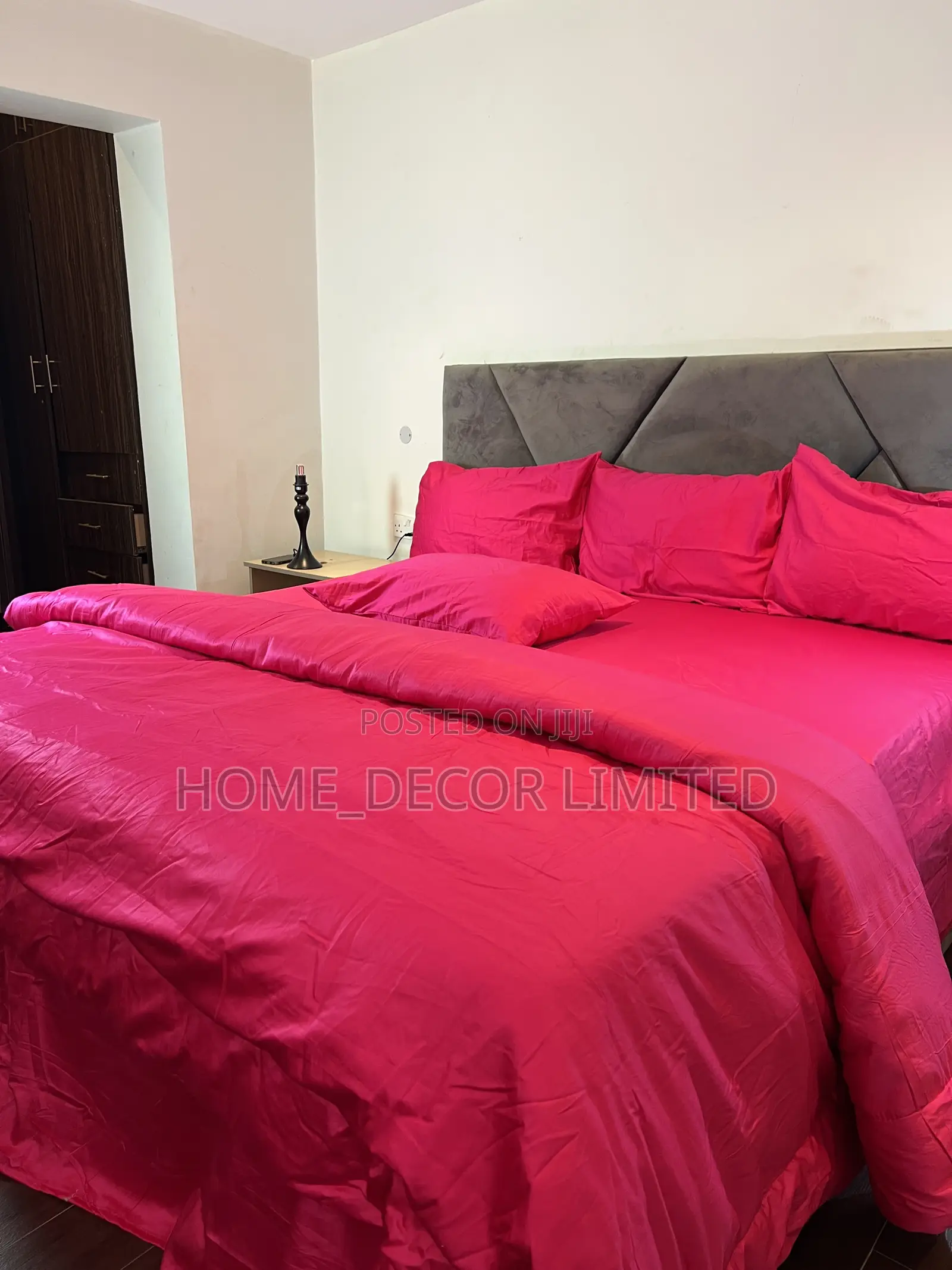 Beddings Sets ( Plain Egyptian, Polish , British Quality )