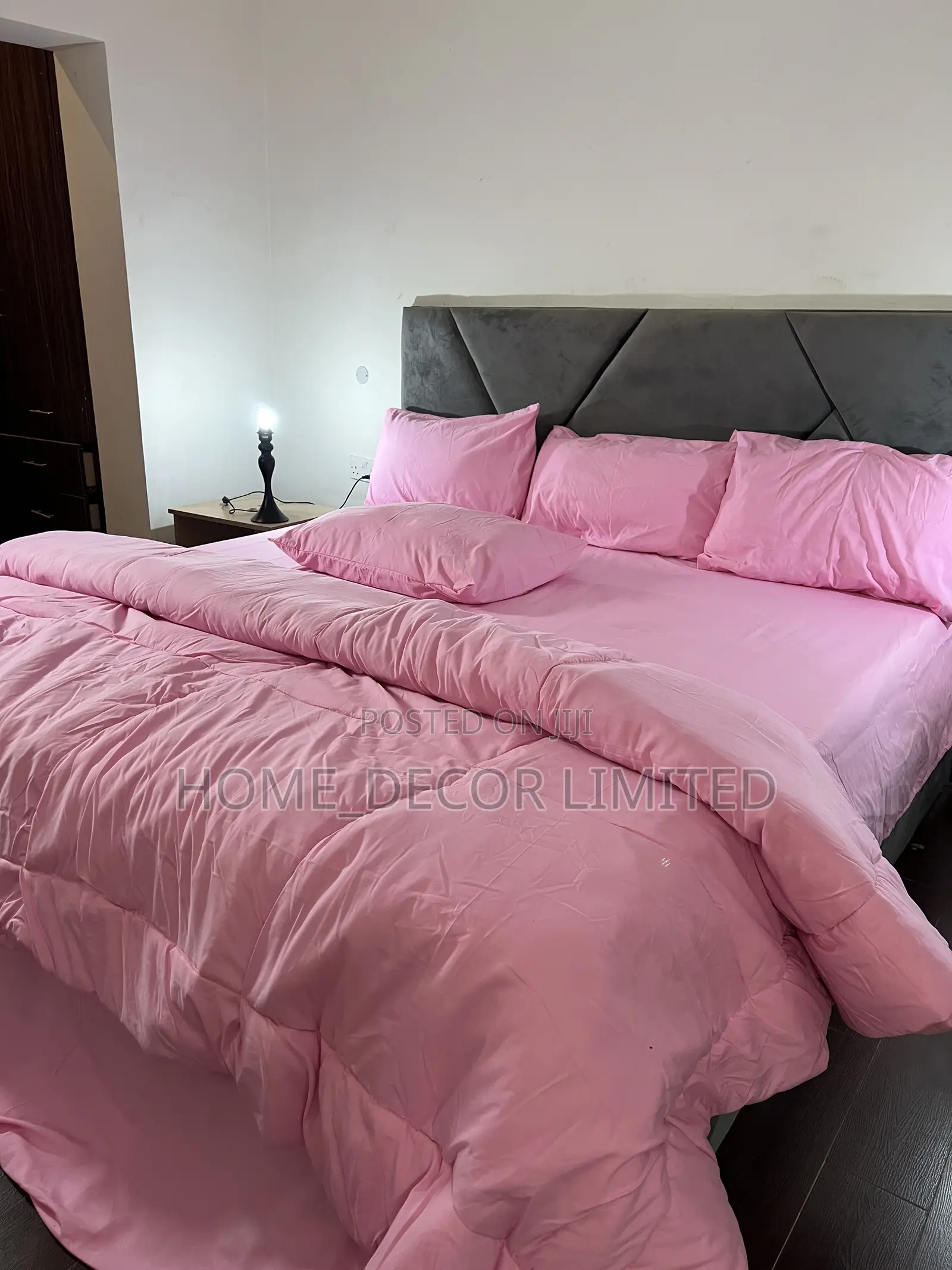 Beddings Sets ( Plain Egyptian, Polish , British Quality )