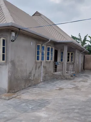 3bdrm House in Ifo for sale