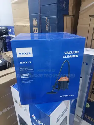 Clean Spills Debris Instantly: Maxi 18l Vacuum Cleaner