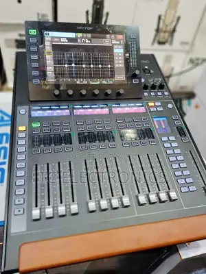 Behringer Digital Mixer Wing Compact