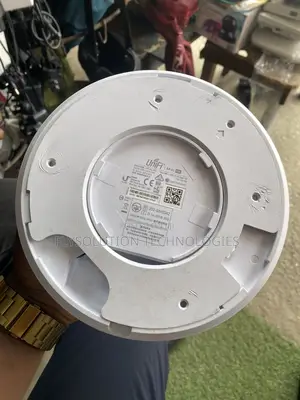 Ubiquiti Unifi Ac Pro (Uap-Ac-Pro) Indoor/Outdoor Wi-Fi Access Point