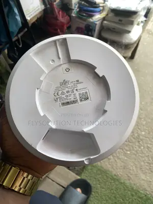 Ubiquiti Unifi Long Range Access Point (Model Uap-Ac-Lr)