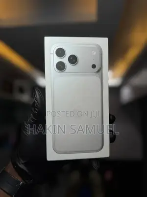 New Apple iPhone 17 Pro Max 512 GB White