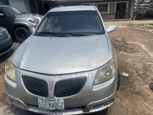 Pontiac Vibe 2006 Silver