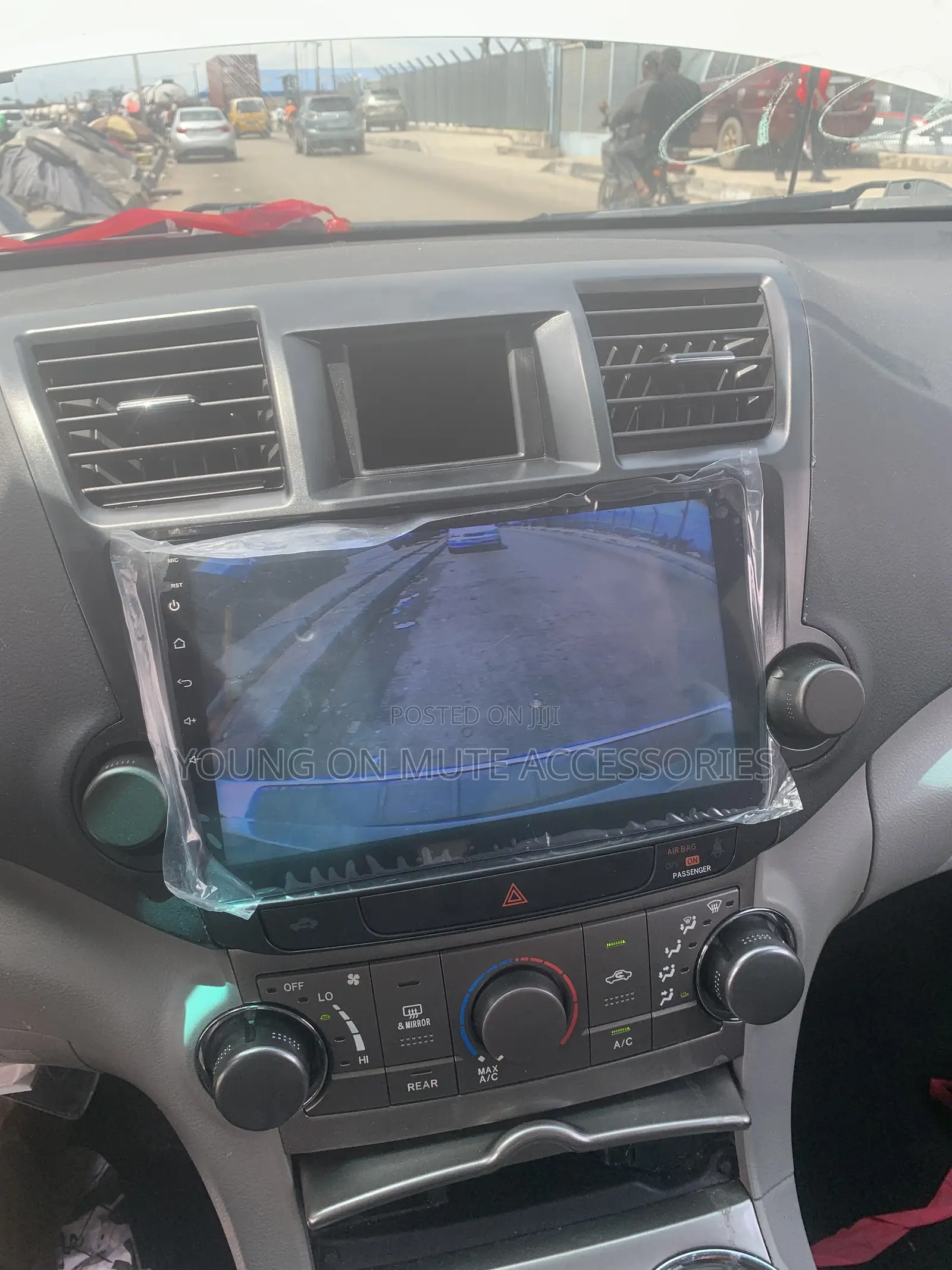 Highlander 2008-2012 Android Screen + Reverse Camera
