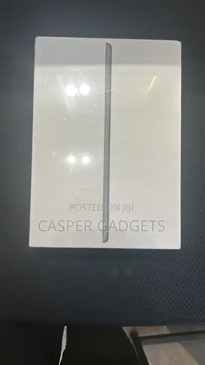 New Apple iPad Wi-Fi 64 GB Silver