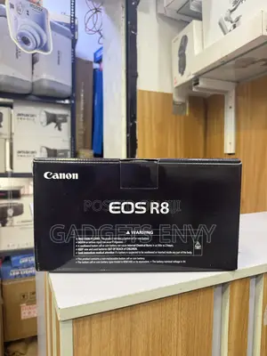 Canon Eos R8 Mirrorless Camera With 24-50mm Kit Lens