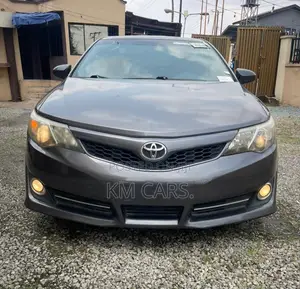 Toyota Camry 2014 Gray