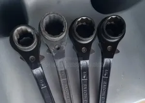 Ratchet Wrenches
