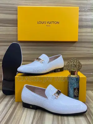 Wetlop Quality Shoe Available White and Black