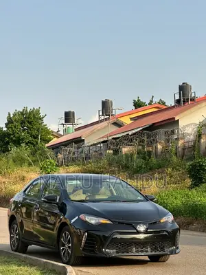 Toyota Corolla 2017 Black