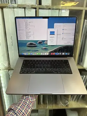 Laptop Apple MacBook Pro 2021 M1 32GB Apple M1 Pro SSD 512GB