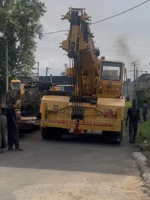 Crane Hire