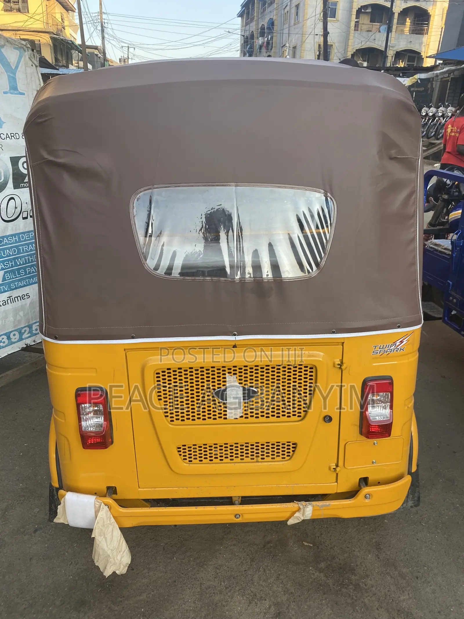 New Bajaj RE 2025 Yellow