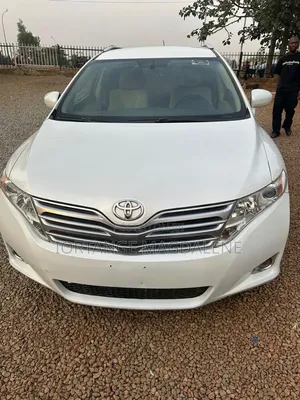Toyota Venza 2010 White