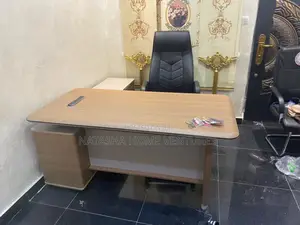 L-Shape Executive Desk With Side Return (Light Oak/Cream)