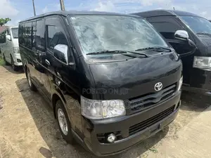 Toyota HiAce 2010 Black