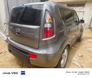 Kia Soul Automatic 2012 Gray