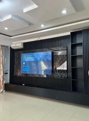 Black Wall Entertainment