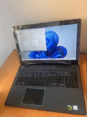 Laptop Dell G3 17 3579 8GB Intel Core i5 SSD 256GB