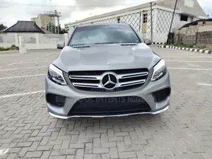 Mercedes-Benz GLE-Class 2016 Gray