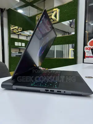 Laptop Alienware M18 R2 32GB Intel Core i9 SSD 1T