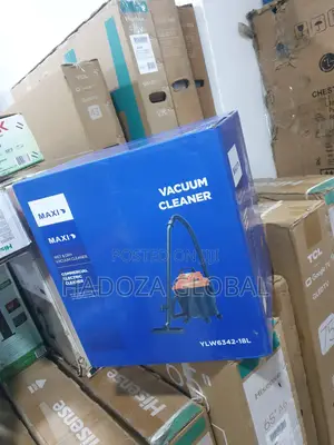 Maxi 18l Wet and Dry Vacuum Cleaner for Professional and Domestic Use