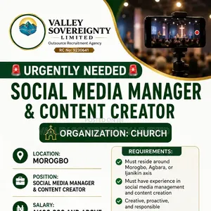 Social Media Manager and Context Creator