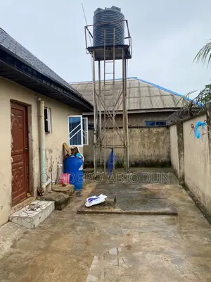 3bdrm Block of Flats in Ado-Odo/Ota for sale