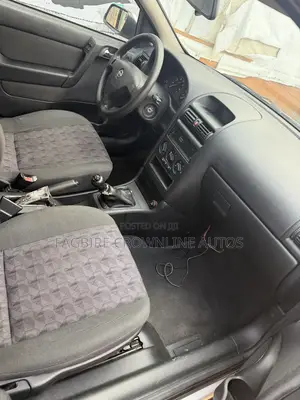 Opel Astra 1.8 2007 Silver