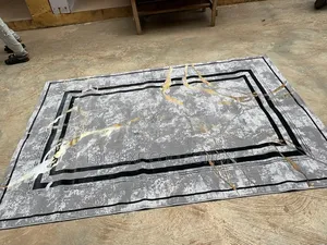 5by7 Turkish Vip Center Rug