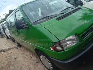 Volkswagen Transporter 1997 Green