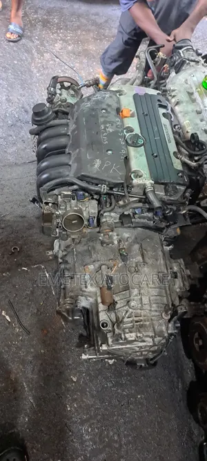 Complete Engine and Gearbox for Honda CRV 2wheel 2003/2005 4plug Model