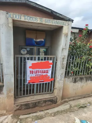Shop to Let